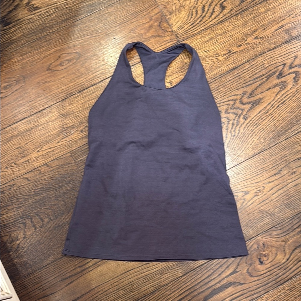 KDeer charcoal gray workout tank with built in bra.